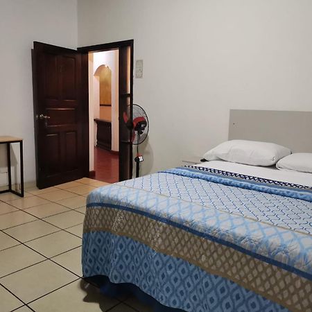 Hotel Ghiza Tegucigalpa Bagian luar foto